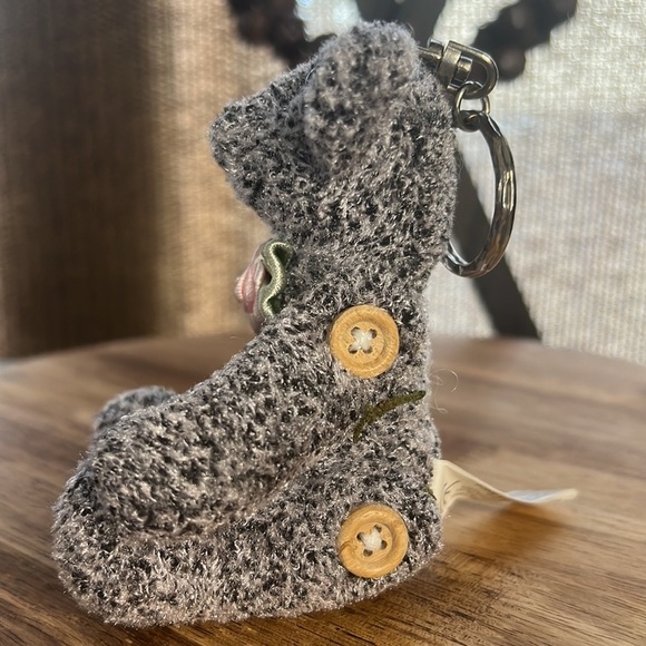 Kuddle Me Toys Keychain Bear With Pink Rose Bow And Brown Buttons. 2000 Vtg - Picture 4 of 8